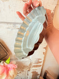 VINTAGE COPPER SCALLOPED MOULD