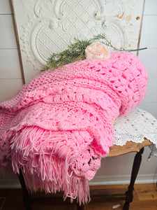 ORNATE LARGE BUBBLEGUM PINK HANDMADE AFGHAN BLANKET WITH TASSELS