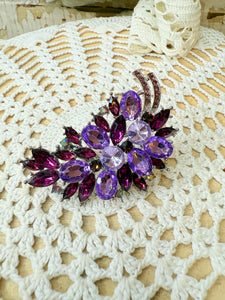 ANTIQUE BROOCH - PURPLE
