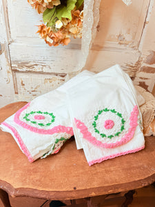 VINTAGE LARGE SET OF 2 PILLOWCASES