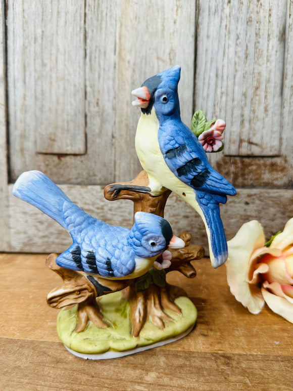 VIINTAGE BLUE BIRDS STATUETTE