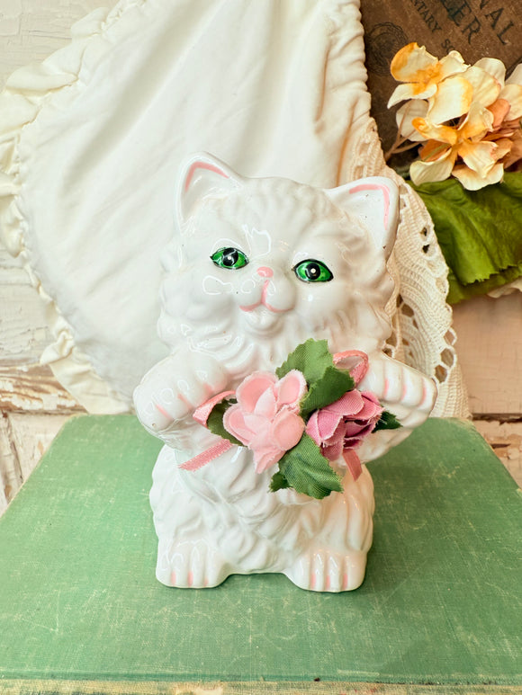 VINTAGE PORCELAIN PERSIAN CAT