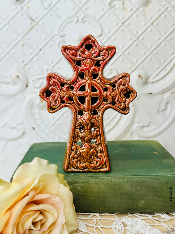 ORNATE SCROLLY CROSS STATUETTE