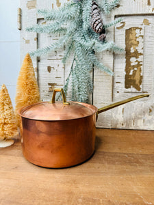 VINTAGE COPPER AND BRASS POT WITH LID