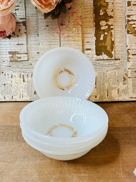 SET OF 4 1950 GOLDEN HARVEST MILK GLASS BOWLS
