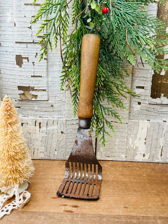 ANTIQUE WOOD AND SILVER SPATULA TOOL