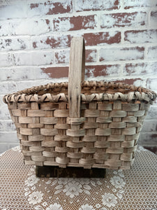 WHITENED WICKER BASKET