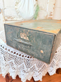 ANTIQUE DRAWER DECOR
