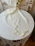 VINTAGE TABLE RUNNER WITH TASSELS