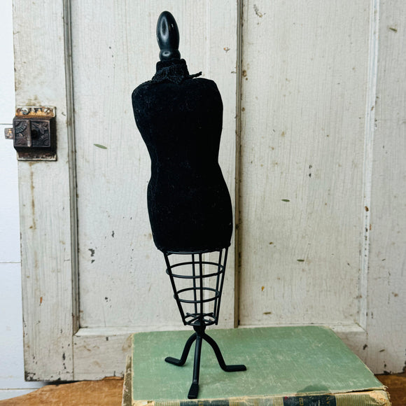 BLACK VELVET VINTAGE MANNEQUIN BUST PIN CUSHION