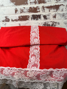 LARGE RED VINTAGE AND OVAL TABLECLOTH