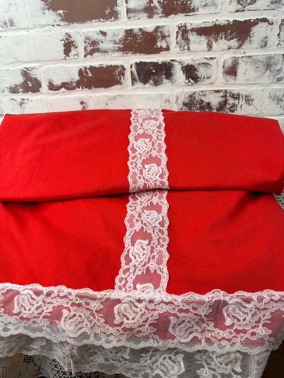 LARGE RED VINTAGE AND OVAL TABLECLOTH