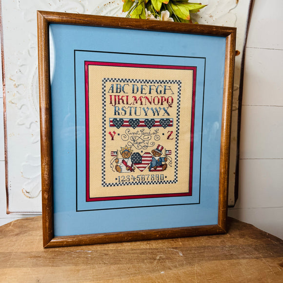 PATRIOTIC HAND MADE VINTAGE FRAMED ART