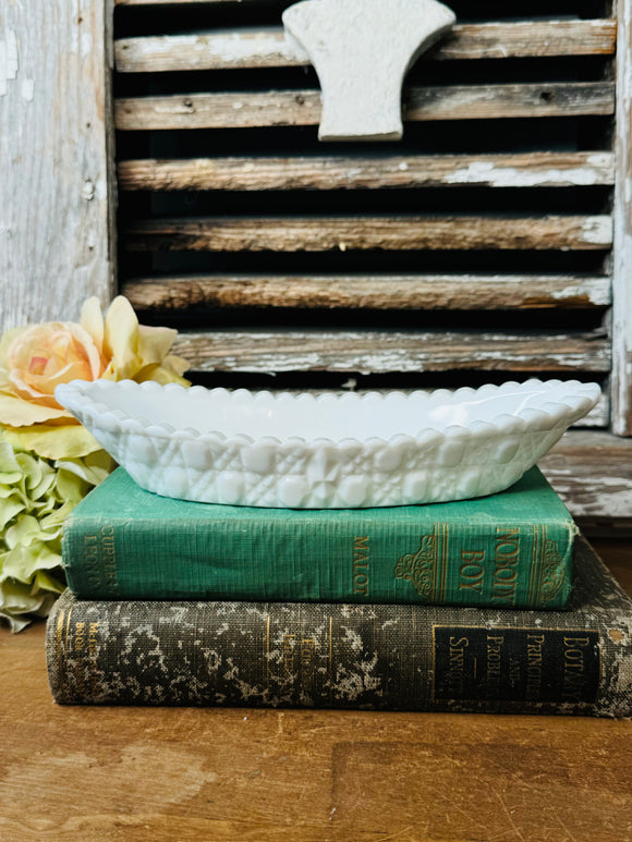 MILK GLASS SCALLOPED VINTAGE OVAL DISH