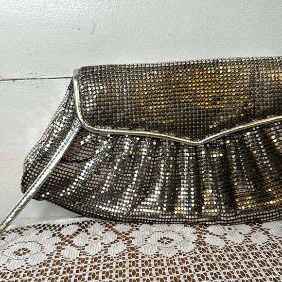 RARE WHITING AND DAVIS SHINY MESH PURSE