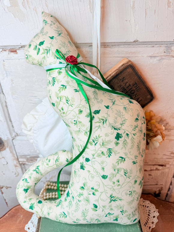 VINTAGE FABRIC CAT DECOR