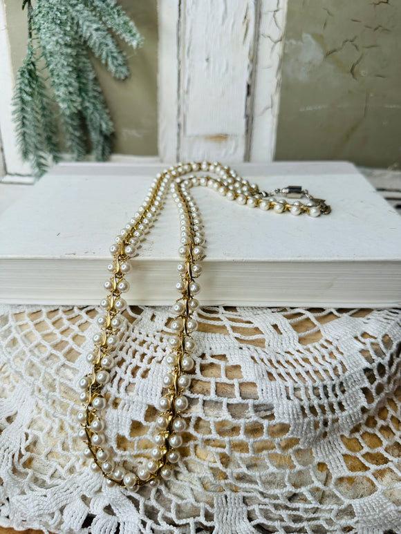 ORNATE DOUBLE PEARL VINTAGE NECKLACE