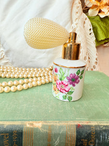 VINTAGE FLORAL ORNATE PERFUME BOTTLE