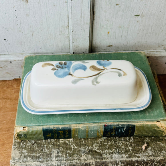 VINTAGE ENGLAND BUTTER DISH