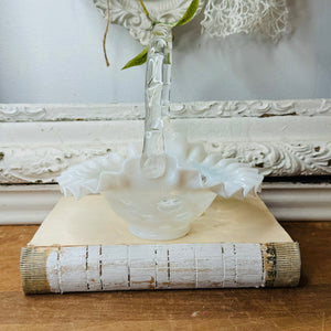 FENTON RUFFLE WINDOW BASKET VINTAGE