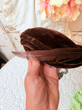 VINTAGE 1950S BROWN FEATHERED VELVET HAT