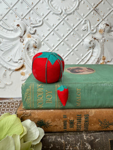 VINTAGE PIN CUSHION - TOMATO AND PEPPER