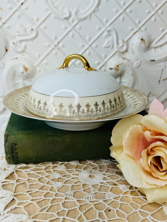 GOLDEN DETAILED ORNATE VINTAGE DOMED BUTTER DISH