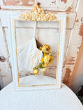 VINTAGE AMAZING ROSE ANTIQUE FRAME