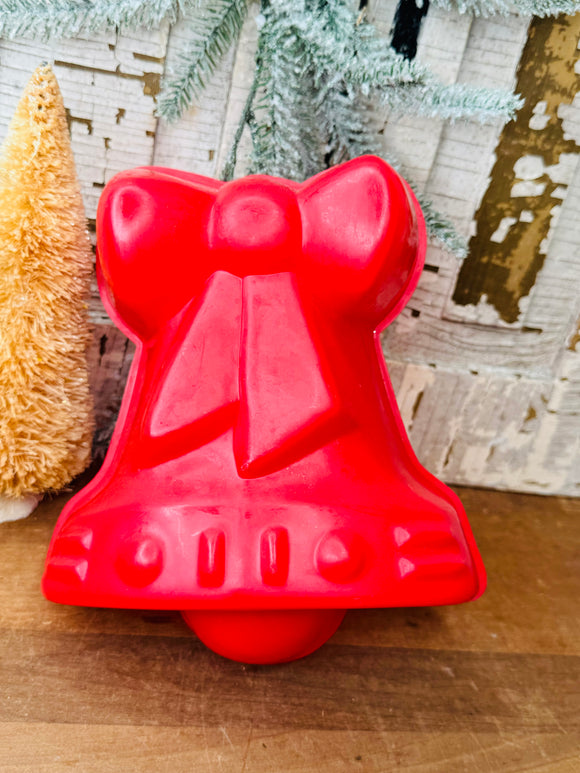 VINTAGE RETRO RED CAKE JELLO MOULD - BELL