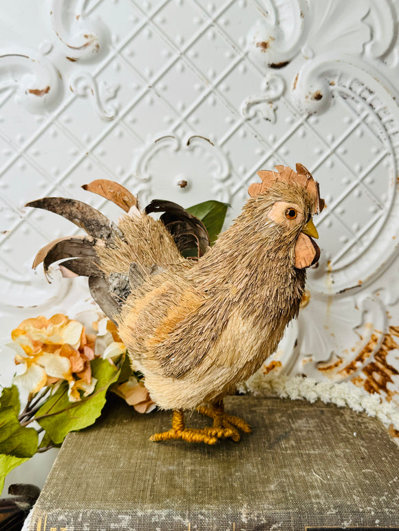 AMAZING NEUTRAL ROOSTER STRAW STATUETTE