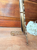 1800S OVAL ANTIQUE BRASS ORNATE LEAF VICTORIAN MIROOR WITH STAND