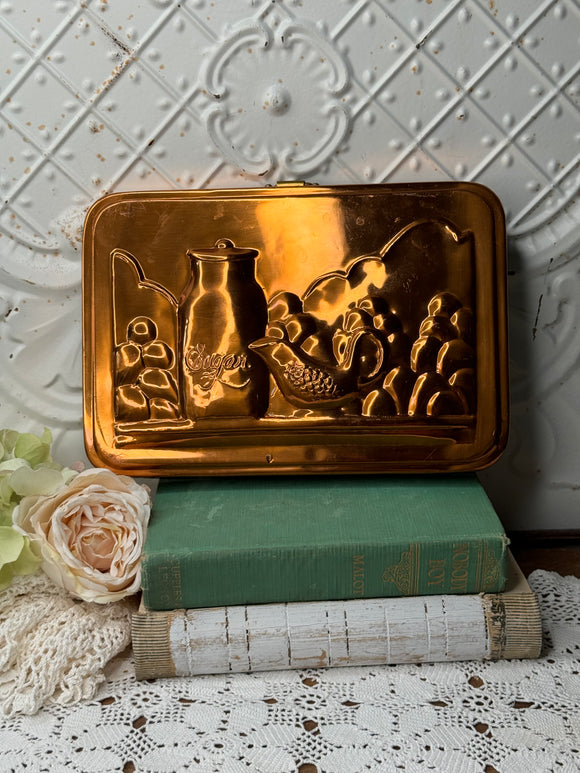 COPPER JELLO MOULD - VINTAGE DINNER TABLE