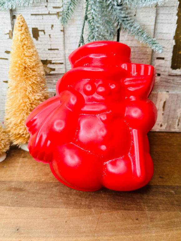 VINTAGE RETRO RED CAKE JELLO MOULD - SNOWMAN