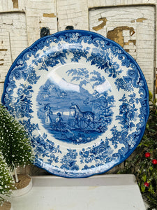 BLUE AND WHITE VINTAGE VICTORIAN STYLE ZOO ORNATE LARGE PLATE