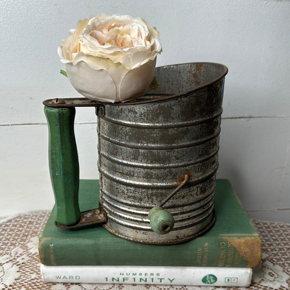 ANTIQUE SHABBY GREEN ACCENTED SIFTER