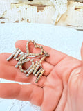 VINTAGE I LOVE MOM BROOCH PIN