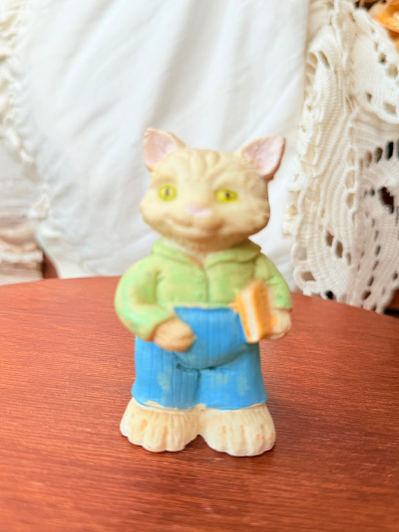ANTIQUE CUTE KITTY  CAT STATUETTE