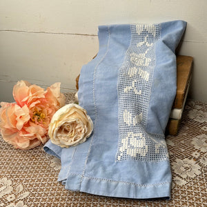 CUTE POWDER BLUE WITH WHITE HANDKNIT DETAILED TABLE CLOTH (FOLDED)