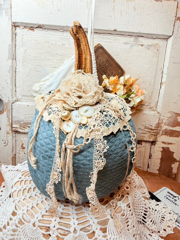 VINTAGE FABRIC LACE BUTTONS PUMPKIN DECOR