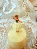 VINTAGE BOLS MUSICAL DANCING LADY LIQUOR BOTTLE