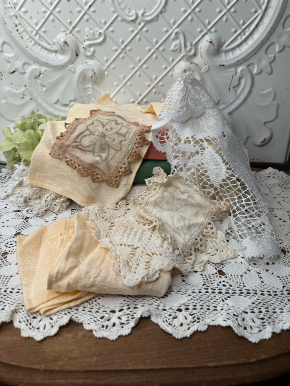 VINTAGE LINEN LOT #5