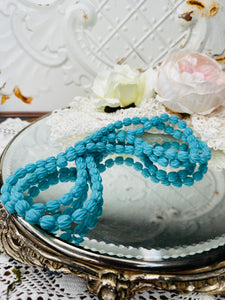 TURQUOISE VINTAGE BEADED NECKLACE