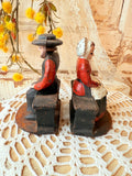VINTAGE SET OF CAST IRON AMISH BOOKENDS