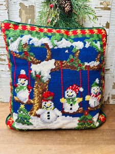 TAPESTRY PILLOW VINTAGE - SNOWMEN
