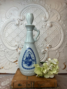 XL DELFT DECANTER VINTAGE