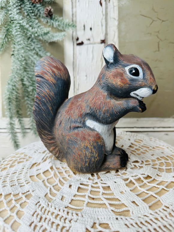 ARTLINE INC VINTAGE SQUIRREL STATUETTE