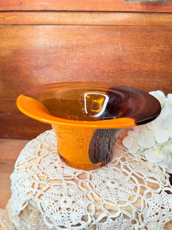 VINTAGE MID CENTURY ORANGE AND AMBER CENTERPIECE BOWL
