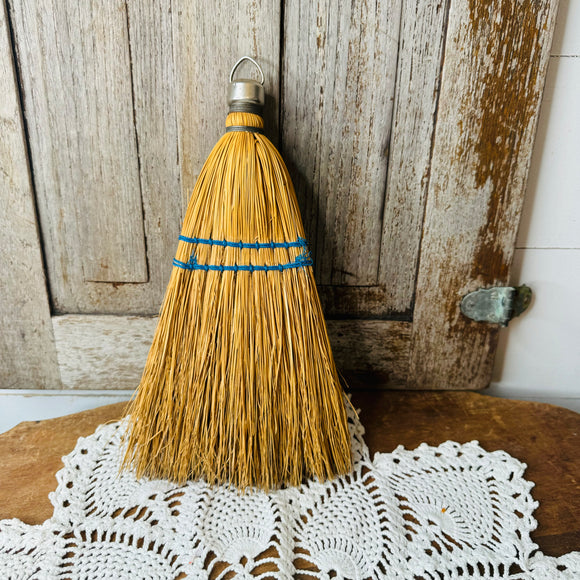 VINTAGE WALL HANGING BROOM HEAD