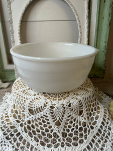 LARGE RIBBED MILK GLASS MIXING BOWL