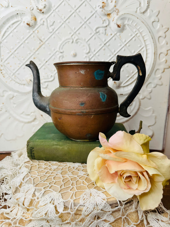 ANTIQUE SOLID COPPER DETAILED PITCHER TEAPOT